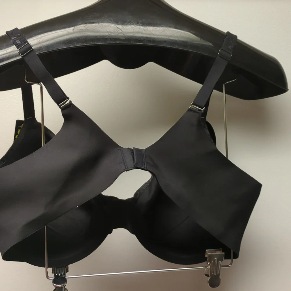 38D Bali Beauty Lift Invisible Support Convertible Strap Underwire Bra Nwt black - Picture 5 of 6